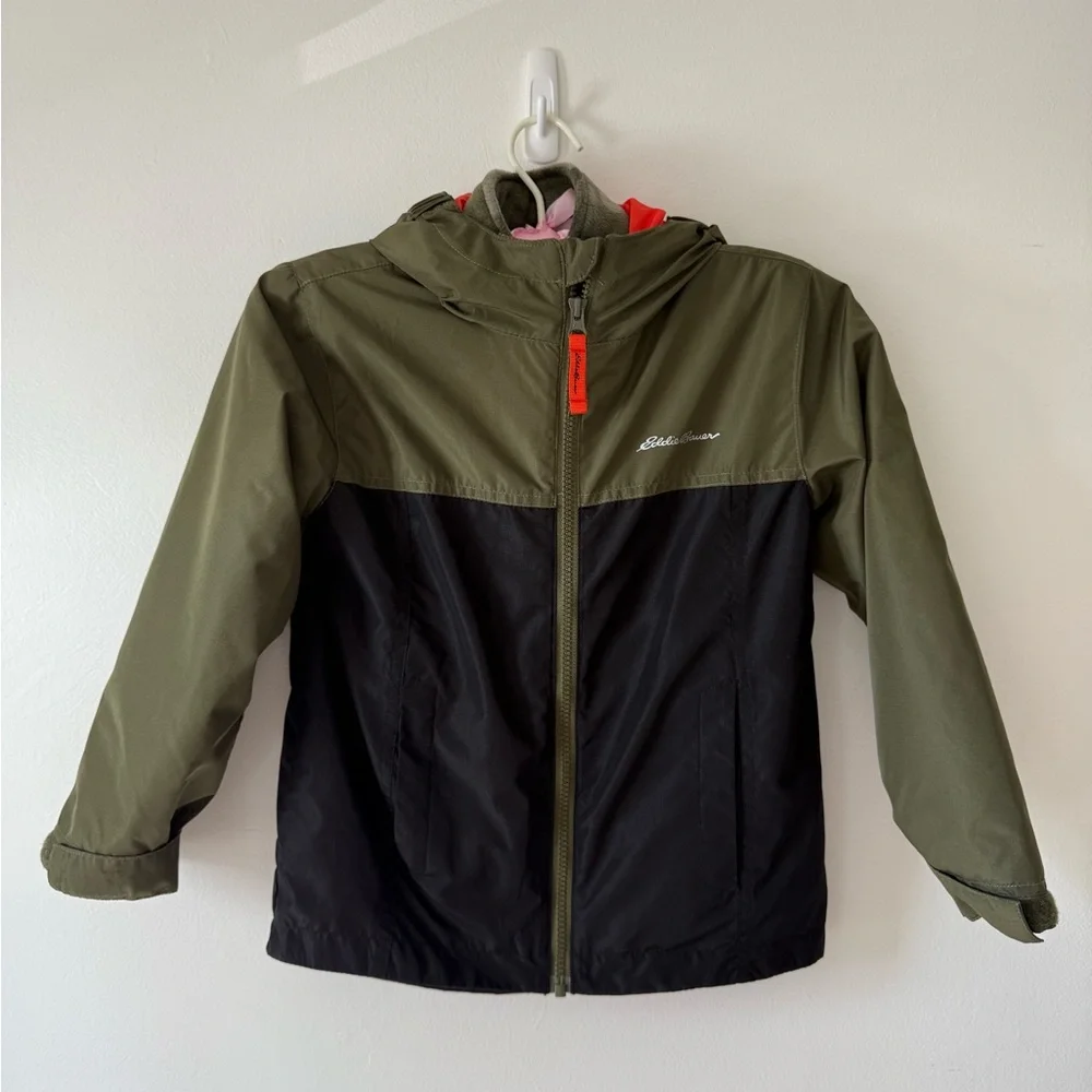 Eddie Bauer 3n1 XS kid's Green and Black Jacket. Black, Green and Camo